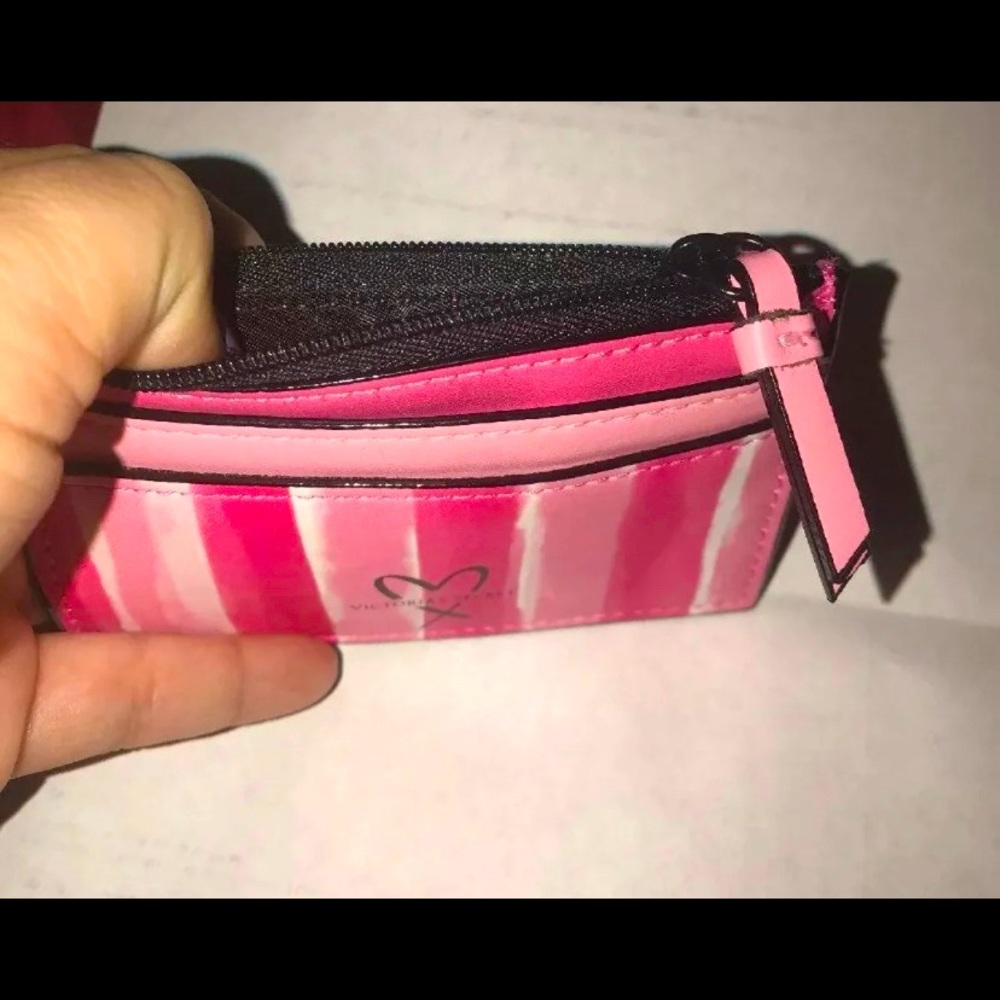 Victoria Secret Wallet 💕 - Picture 3 of 5